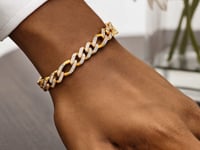 14k Gold White Pave High Polish Modern Lite Figaro Bracelet (9.50 mm)